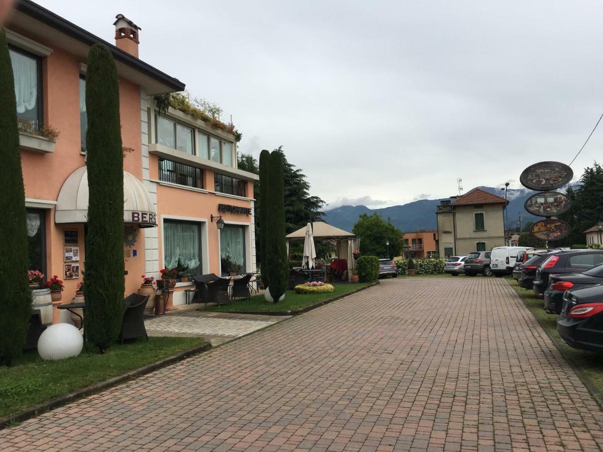 Locanda Al Berso Calco  ภายนอก รูปภาพ